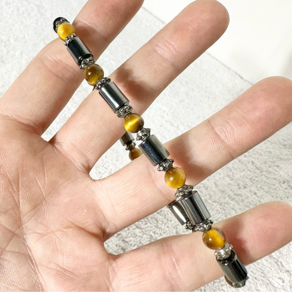 5/$35 Handmade Metallic Magnetic Beaded Bracelet With Magnetic Closure